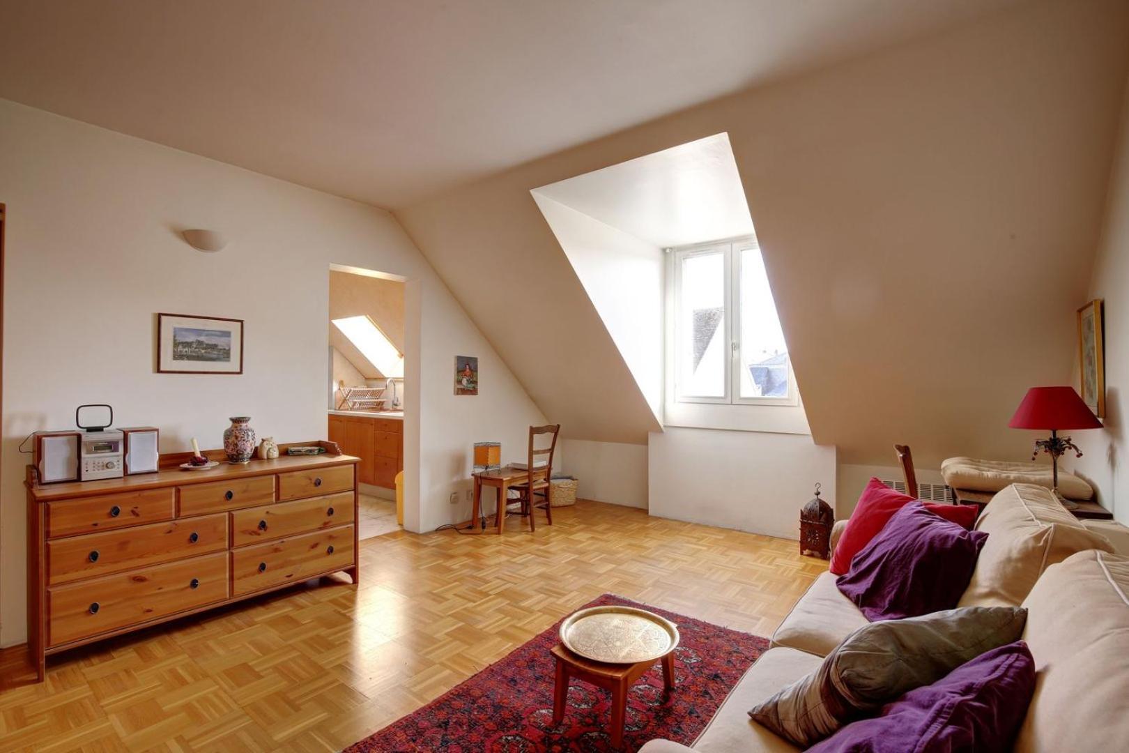Spacious T2 Apt In City Center. アンボワーズ エクステリア 写真